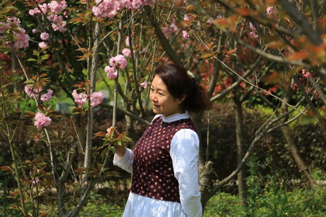 欧海燕同志获“湖南省先进工作者”、“怀化市最美女性”荣誉称号.jpg